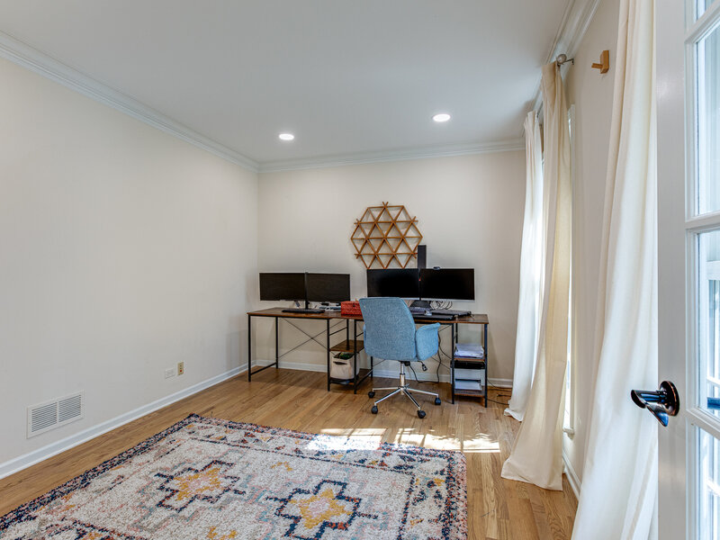 587 Partridge Drive West Chicago IL 60185