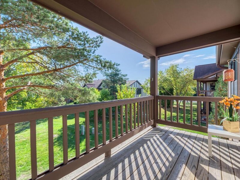 216 Stoneybrook Lane Bloomingdale IL 60108
