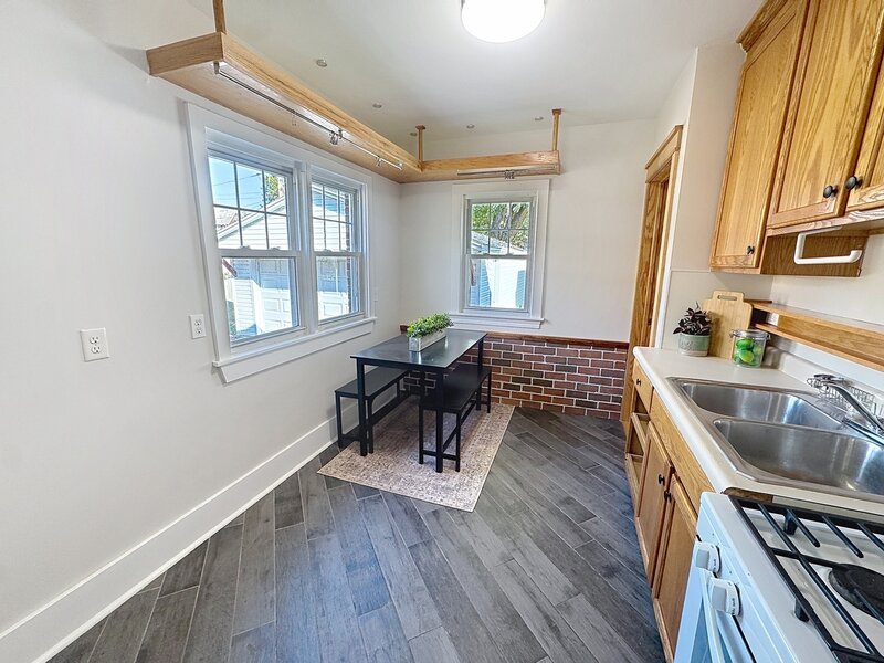 1204 29th Avenue Court Moline IL 61265