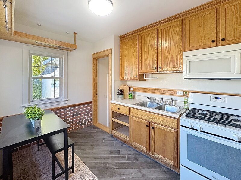 1204 29th Avenue Court Moline IL 61265