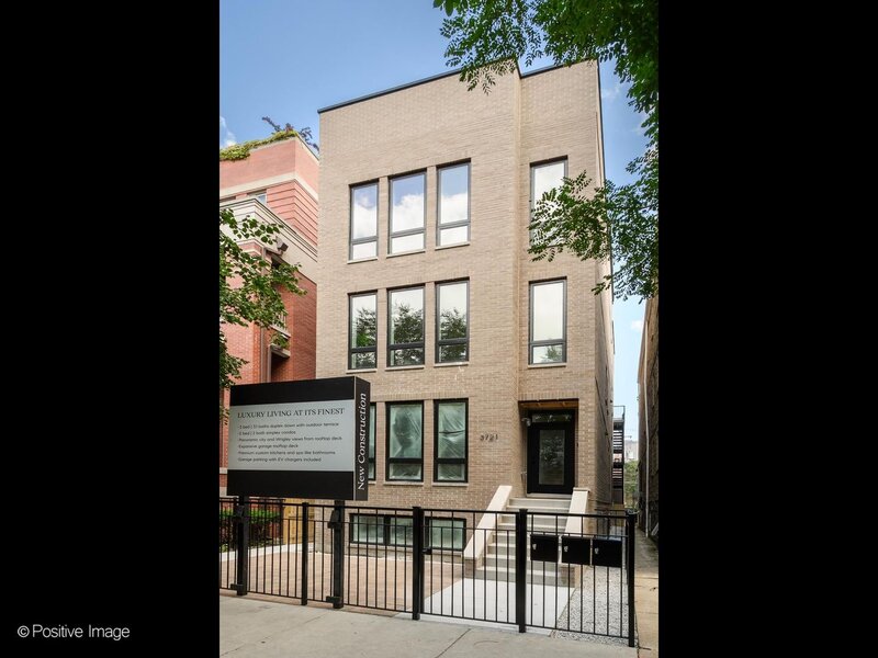 3721 N Kenmore Avenue Chicago IL 60613