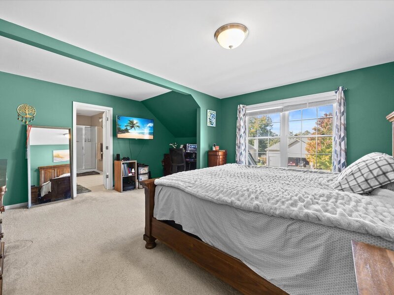 24 Hilltop Lane South Elgin IL 60177