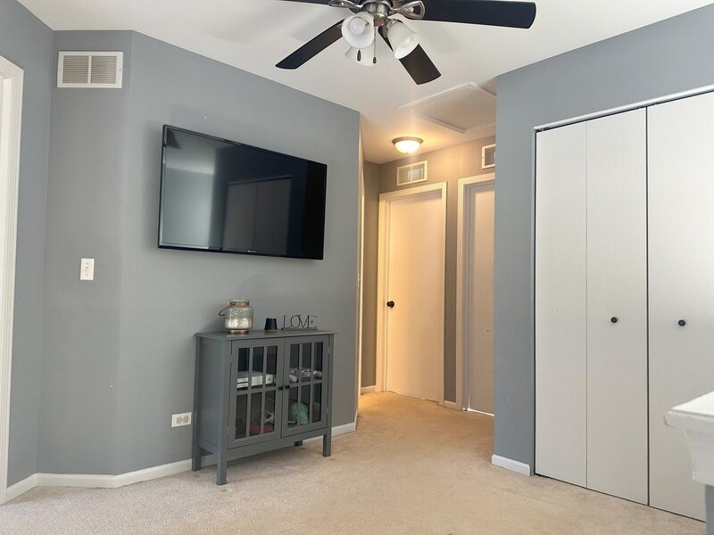 361 Capitol Drive Sugar Grove IL 60554