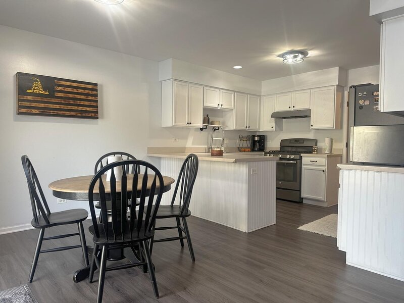 361 Capitol Drive Sugar Grove IL 60554