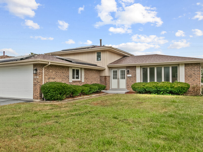 5916 W 127th Street Alsip IL 60803