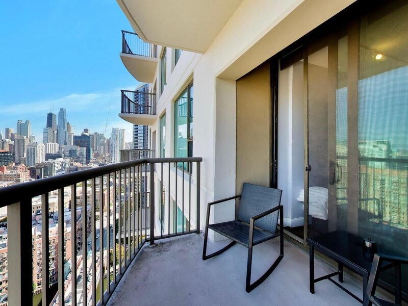 501 N Clinton Street Chicago IL 60654