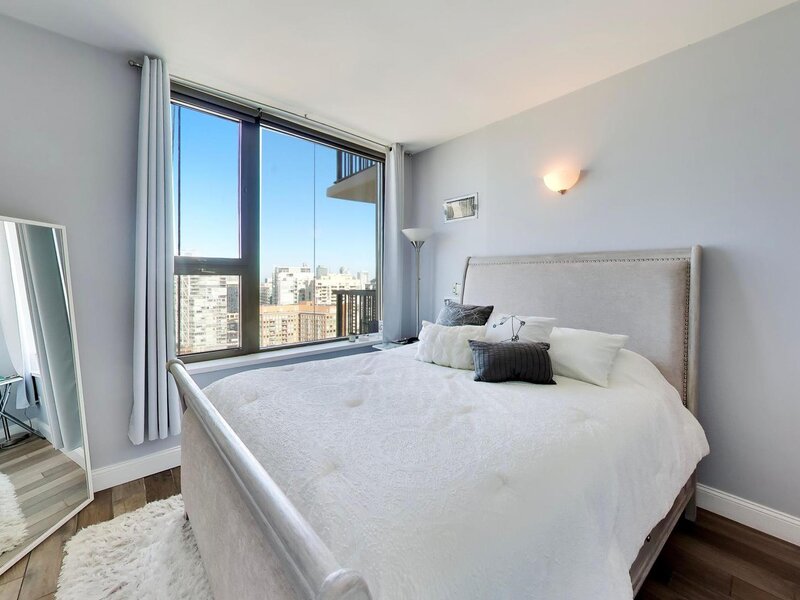 501 N Clinton Street Chicago IL 60654