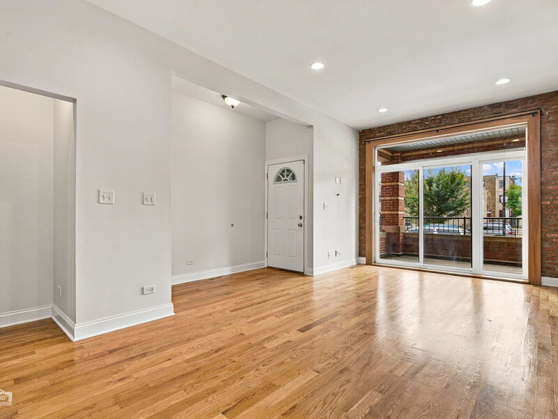 2318 W Augusta Boulevard Chicago IL 60622
