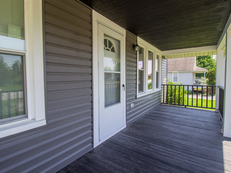 19109 Wentworth Avenue Lansing IL 60438