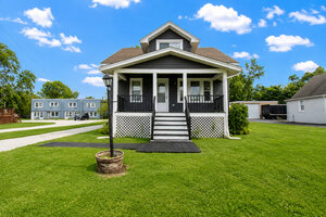 Photo of 19109 Wentworth Avenue Lansing IL 60438