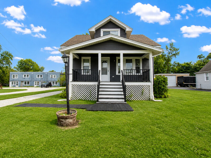 19109 Wentworth Avenue Lansing IL 60438