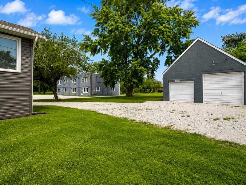 19109 Wentworth Avenue Lansing IL 60438
