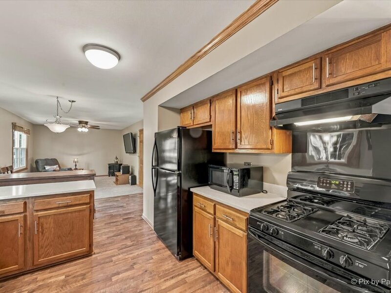 1253 Evergreen Drive Carol Stream IL 60188
