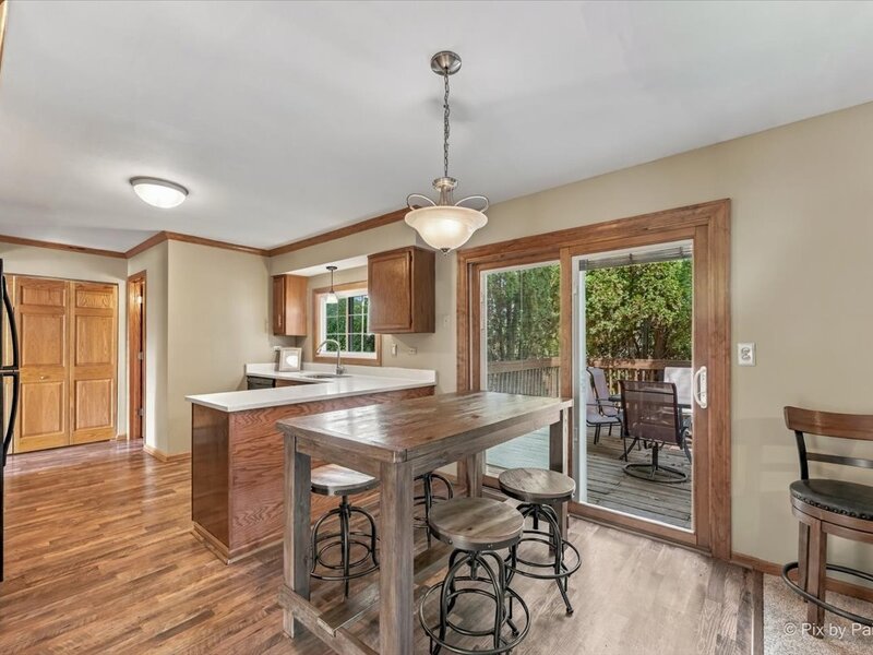 1253 Evergreen Drive Carol Stream IL 60188