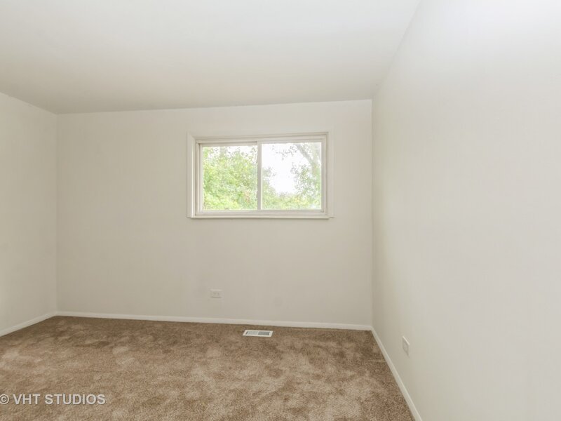 352 Boston Street Chicago Heights IL 60411