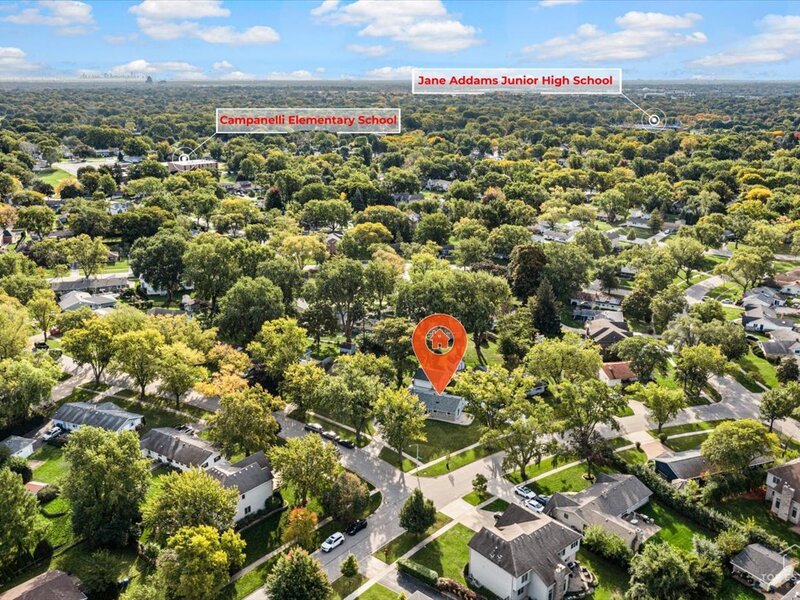 1831 Wedgewood Lane Schaumburg IL 60193