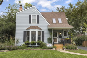 Photo of 2058 Maple Road Homewood IL 60430