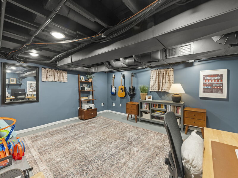 2058 Maple Road Homewood IL 60430