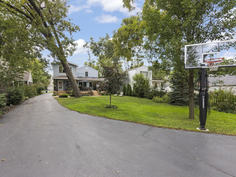 2058 Maple Road Homewood IL 60430