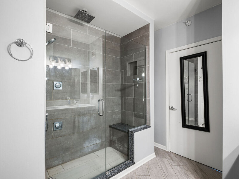 645 N Kingsbury Street Chicago IL 60654