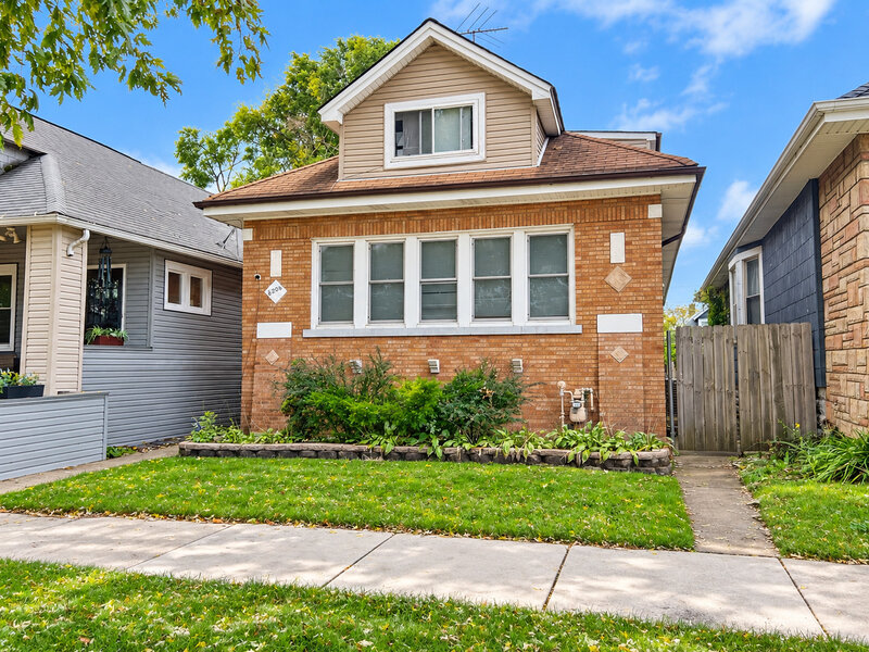 8208 S Avalon Avenue Chicago IL 60619