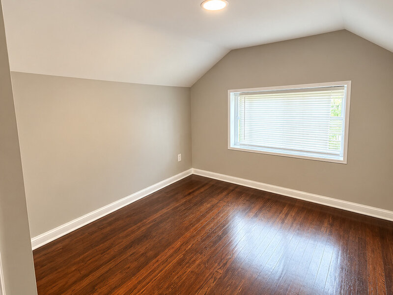 8208 S Avalon Avenue Chicago IL 60619