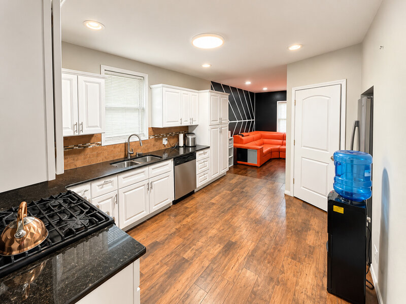8208 S Avalon Avenue Chicago IL 60619