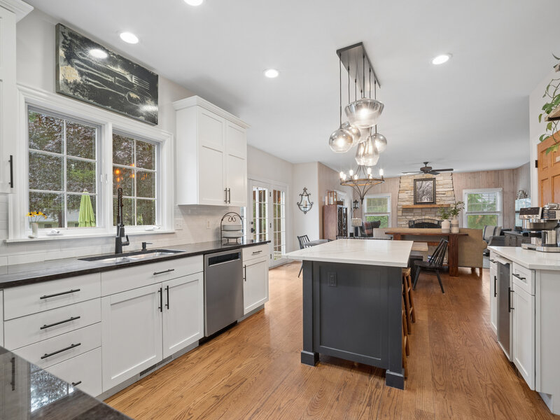 629 West Lane Geneva IL 60134