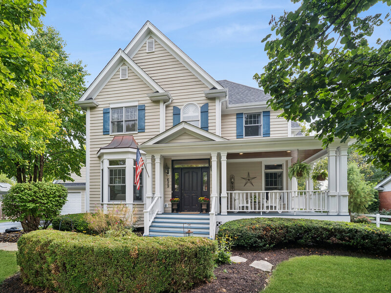 629 West Lane Geneva IL 60134