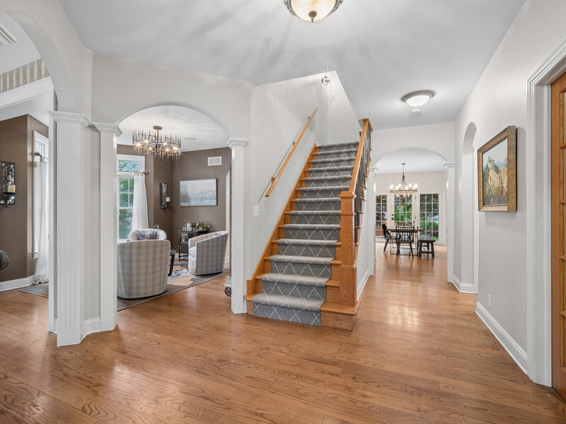 629 West Lane Geneva IL 60134