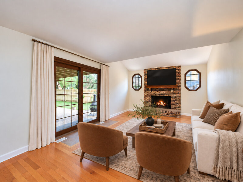 229 N Whispering Hills Drive Naperville IL 60540