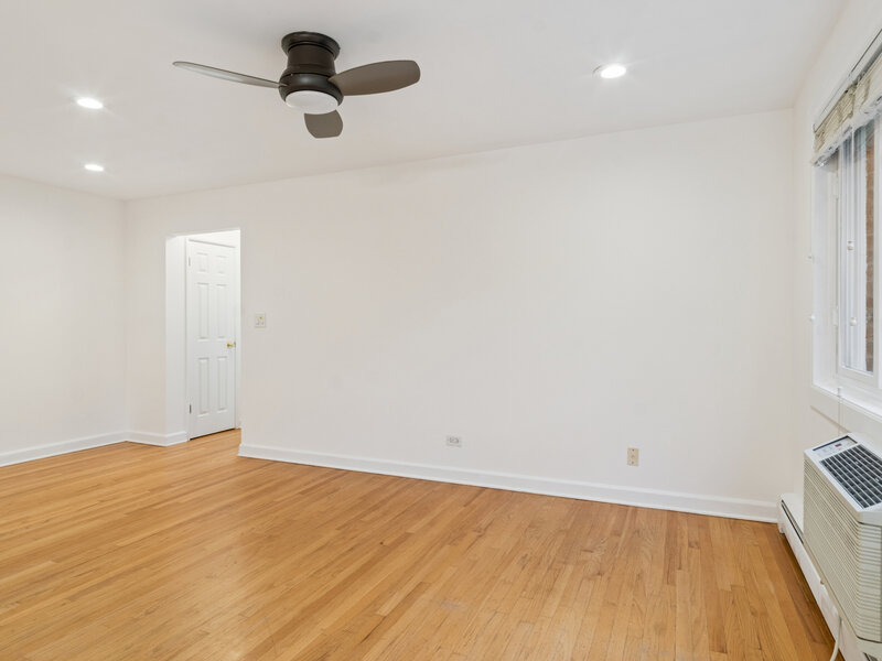820 Seward Street Evanston IL 60202
