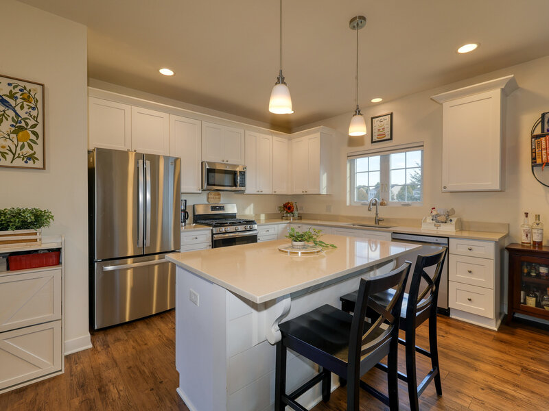 1127 Freedom Road Elburn IL 60119