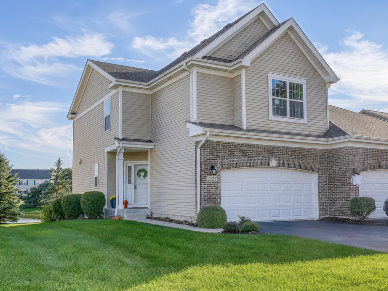 1127 Freedom Road Elburn IL 60119
