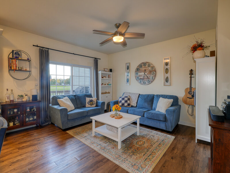 1127 Freedom Road Elburn IL 60119