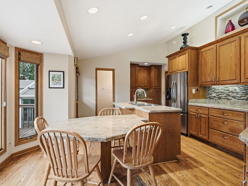 770 S Stuart Avenue Elmhurst IL 60126