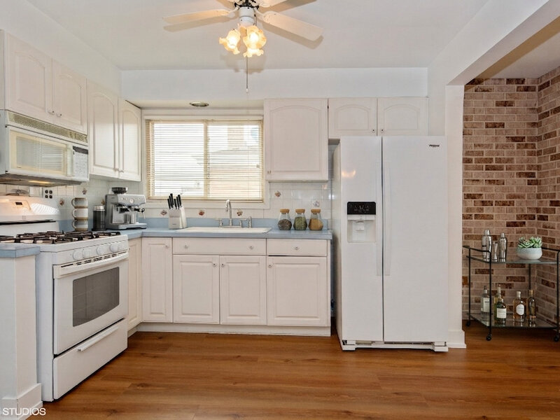 8223 N Washington Street Niles IL 60714