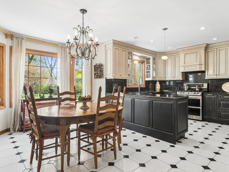 803 Waltz Court Prospect Heights IL 60070