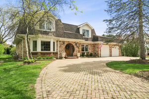 Photo of 803 Waltz Court Prospect Heights IL 60070