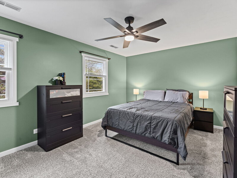 5216 Palm Street Mchenry IL 60051