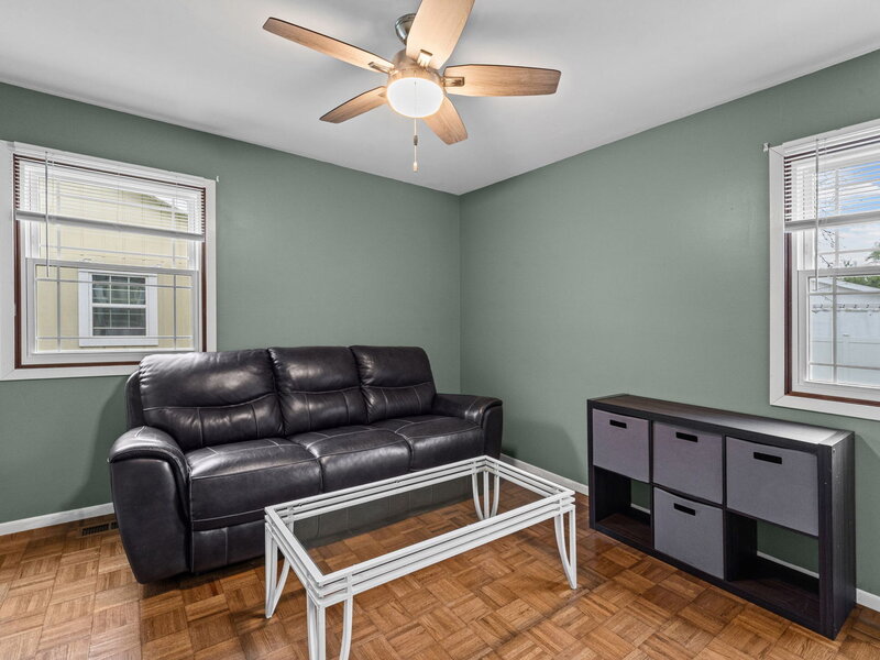 5216 Palm Street Mchenry IL 60051
