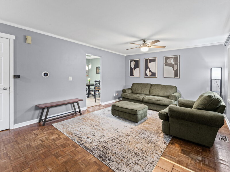 5216 Palm Street Mchenry IL 60051