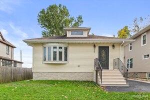 Photo of 900 Cochrane Avenue Joliet IL 60436