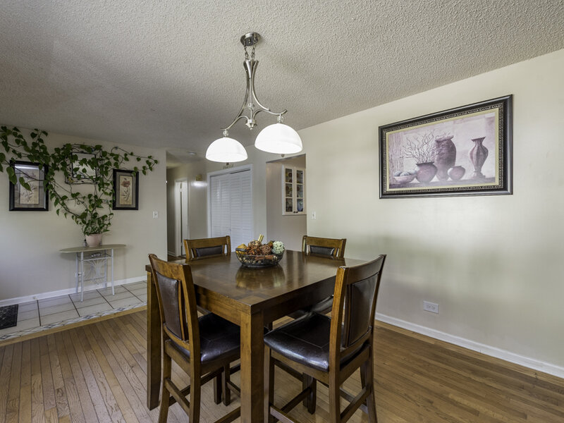 19 E Washington Street Round Lake Park IL 60073