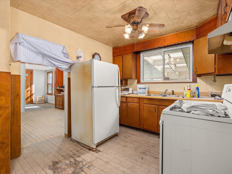 809 Cotton Street Streator IL 61364