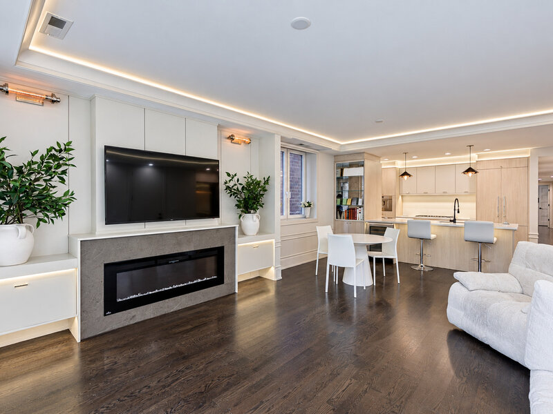 1540 N North Park Avenue Chicago IL 60610