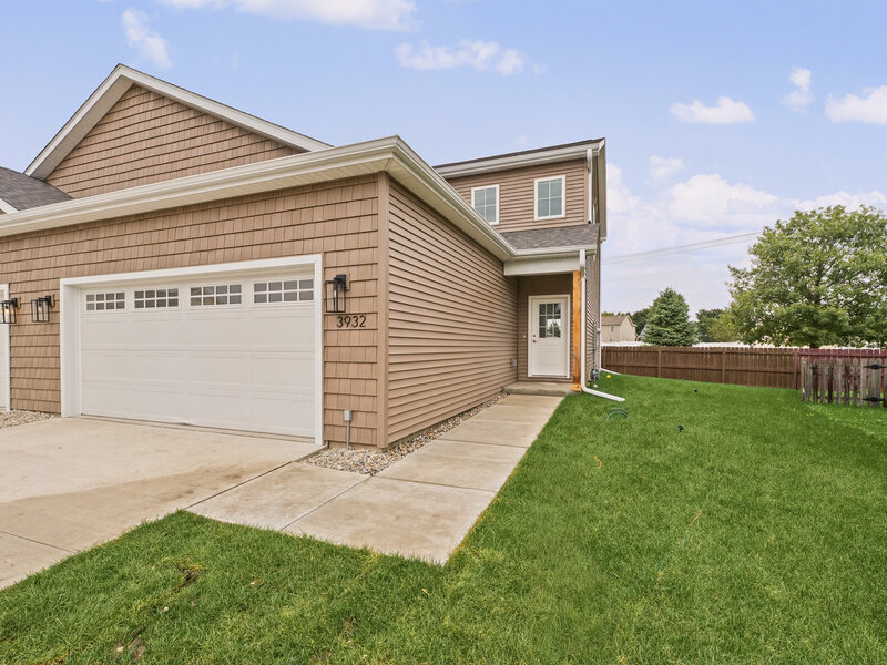 3932 Summer Sage Court Champaign IL 61822