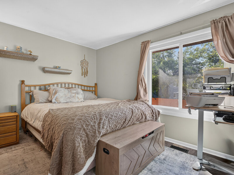 30 Linden Square Warrenville IL 60555
