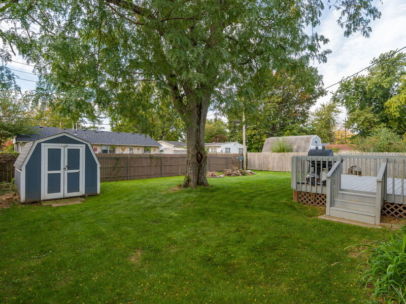 722 40th Avenue East Moline IL 61244