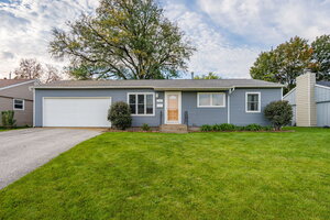 Photo of 722 40th Avenue East Moline IL 61244